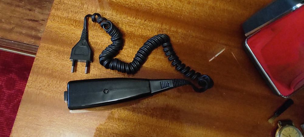 Электрическая бритва