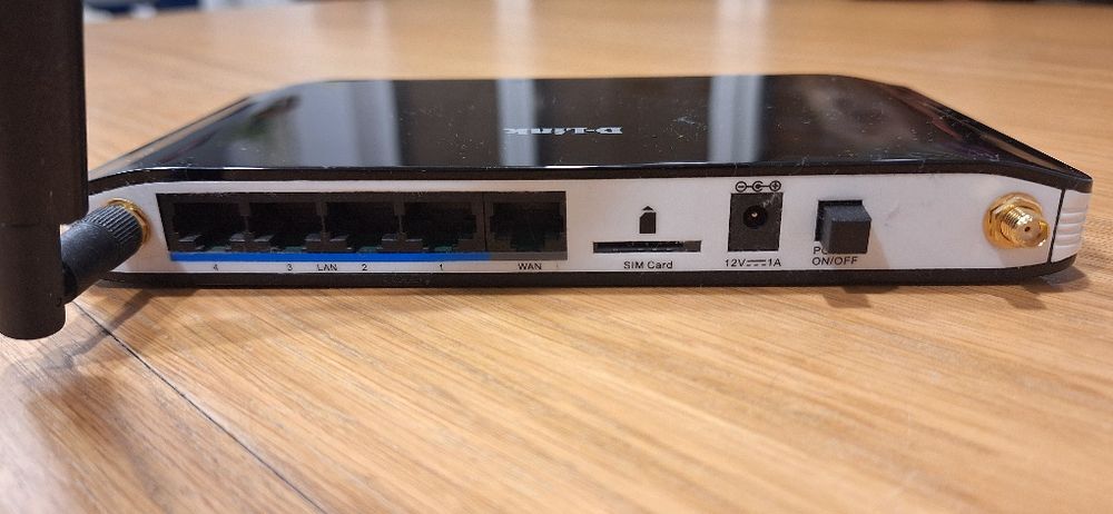 Router D-Link DWR-921 4G LTE – stan idealny