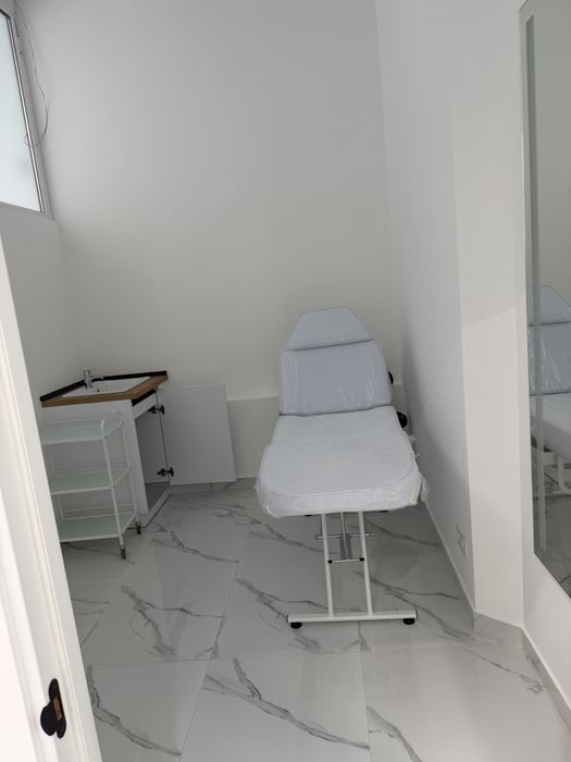 Центр. САЛОН КРАСИ . Вигідна ціна!