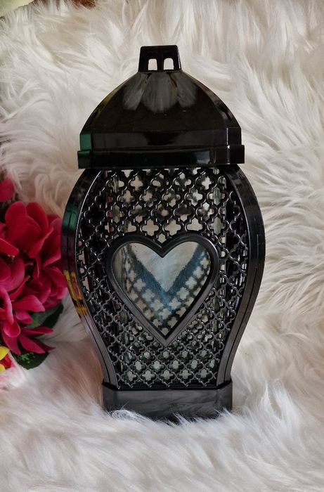 Znicz kapliczka Glamour małe serce rattan 29 cm
Przychodzę z kolejną p