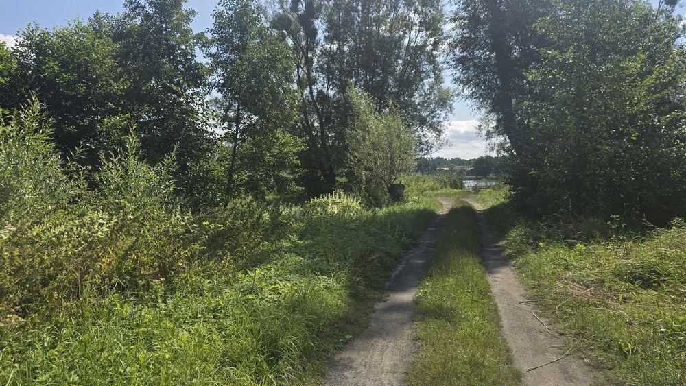 Продаж ділянки 63сот. з видом на озеро та замок Радомисль (Радомишль)