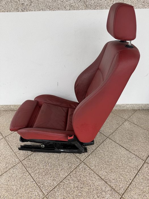 Conjunto de Bancos + Quartelas BMW Série 1 E82 – Pack M Originais