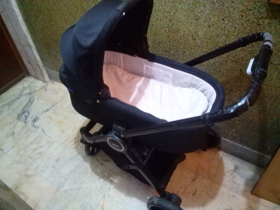 Carrinho Chicco de óptima qualidade ,estado novo 10eur.