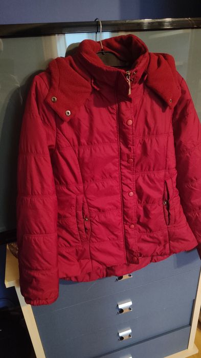 Kurtka 38/40 bordowa jesienna z kapturem