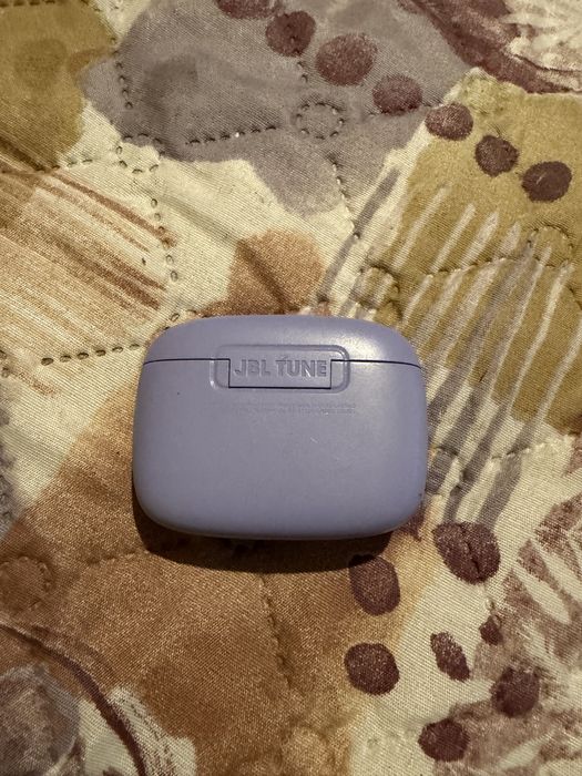 Fones JBL como novos