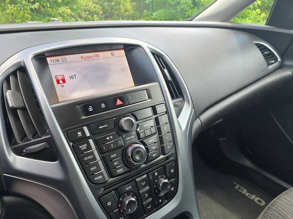 Продам  Opel Astra 2013. Можна в розстрочку, під викуп.