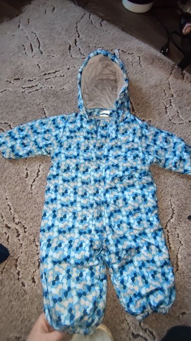 Продам комбінезон дитячий 78см