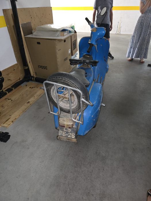 Vespa 150 super roda 8