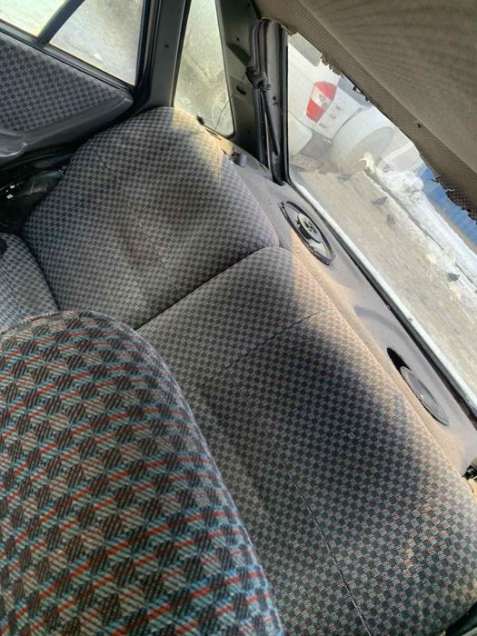 Продам Ford Escort 1.3 (1.6)