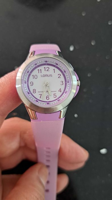 zegarek dla dziewczynki Lorus R2301KX9