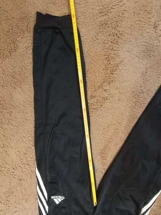 Spodnie dresowe Adidas rozmiar 147-158
