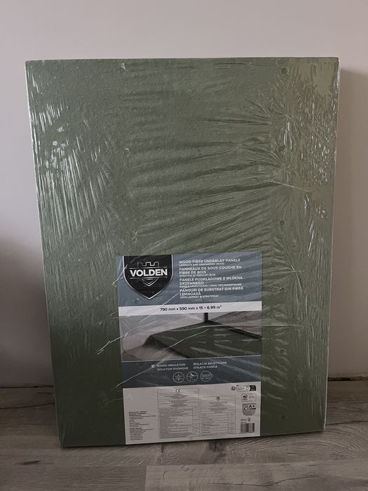 Podkład podłogowy pod panele z włókna drzewnego