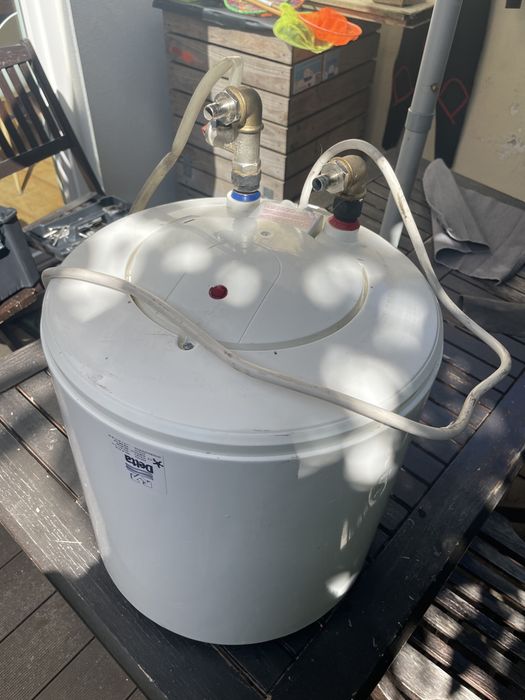 Boiler / Termoacumulador ATL Delta 15 L – 230V – 1200W – Autocaravana/Caravana