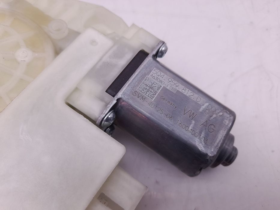 Motor vidro trás direito VOLKSWAGEN Golf VII (5G1, BQ1, BE1, BE2)