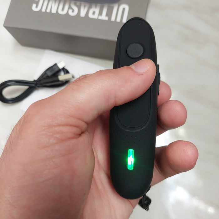 Легендарный новый отпугиватель собак Ultrasonic PU-30 US (відлякувач)