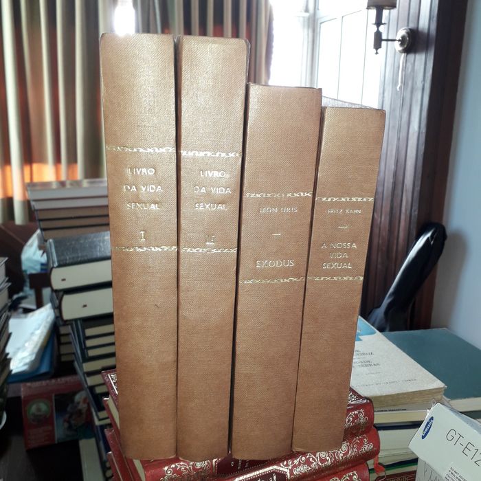 Enciclopedias  baratas e livros desde 1€