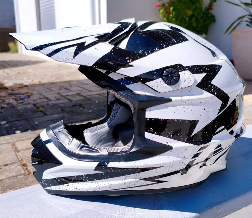 Capacete ACERBIS M