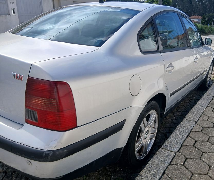 VW Passat  1.9 TDI