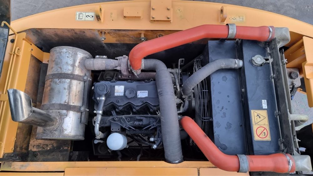 Экскаватор Hyundai R 140 LC