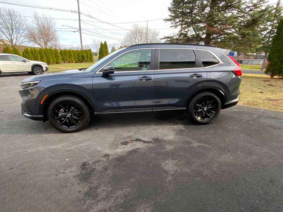 Honda CR-V      2024