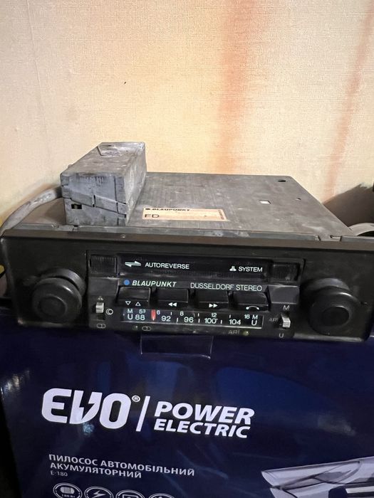 Продам магнитофон blaupunkt