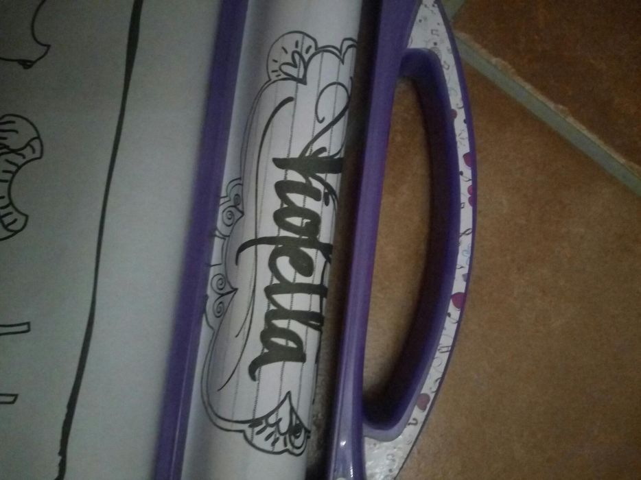 Mala estilista Violetta