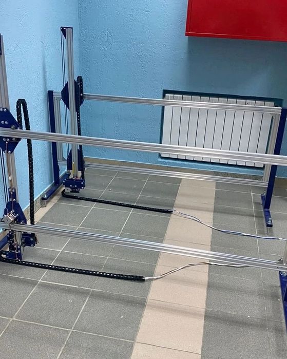 ЧПУ станок для фигурной резки пенопласта.