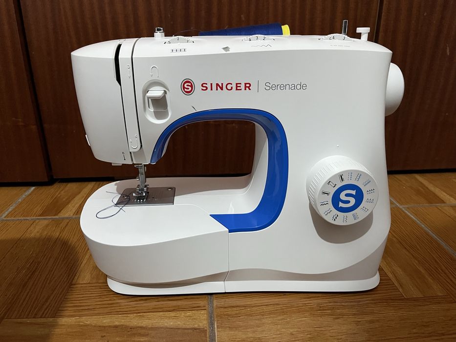 Maquina de costura singer