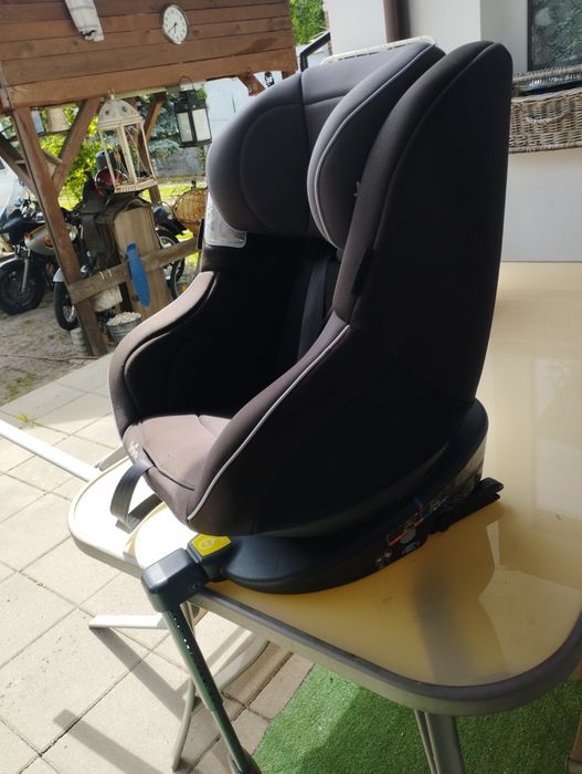 Fotelik ISOFIX obrotowy samochodowy