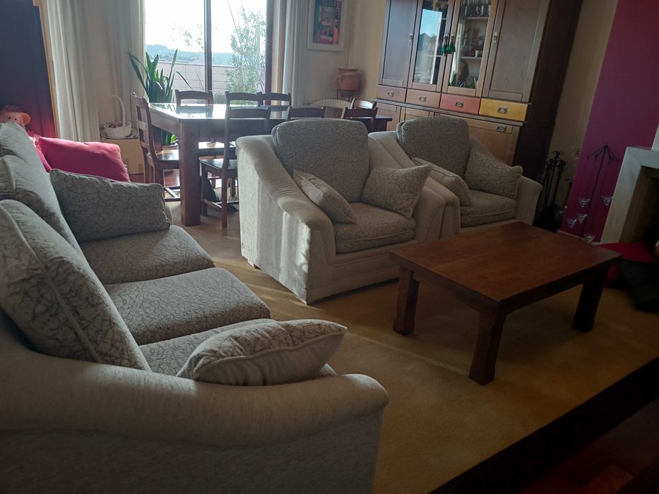 Trio sofás bege cinza