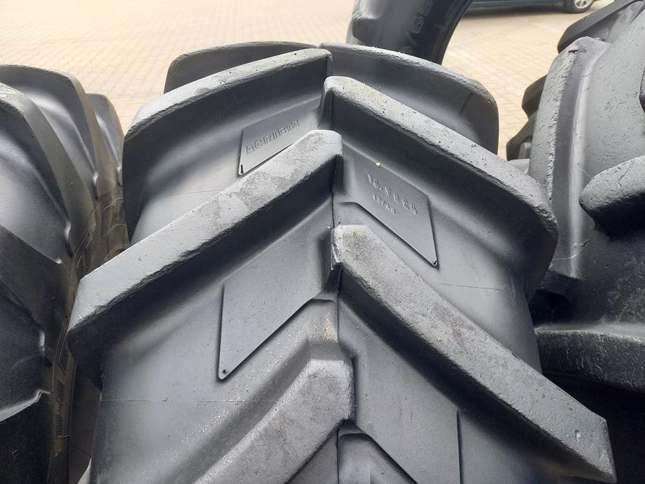 2x Opona używana przemysłowa 16.9-24 16.9R24 MICHELIN 1400zł(szt.) W5075