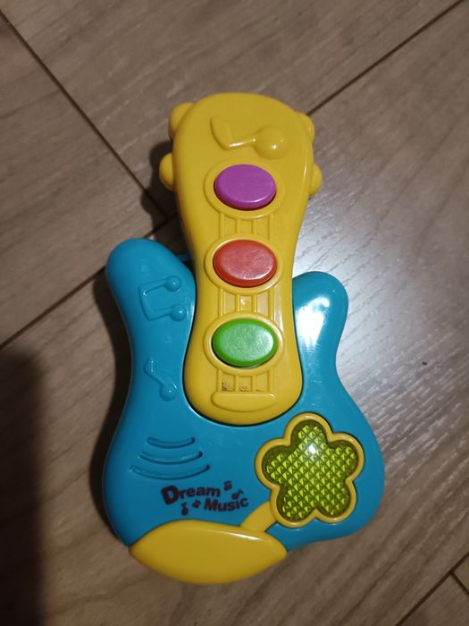 Pack 3 instrumentos musicais para bebé: luzes e música