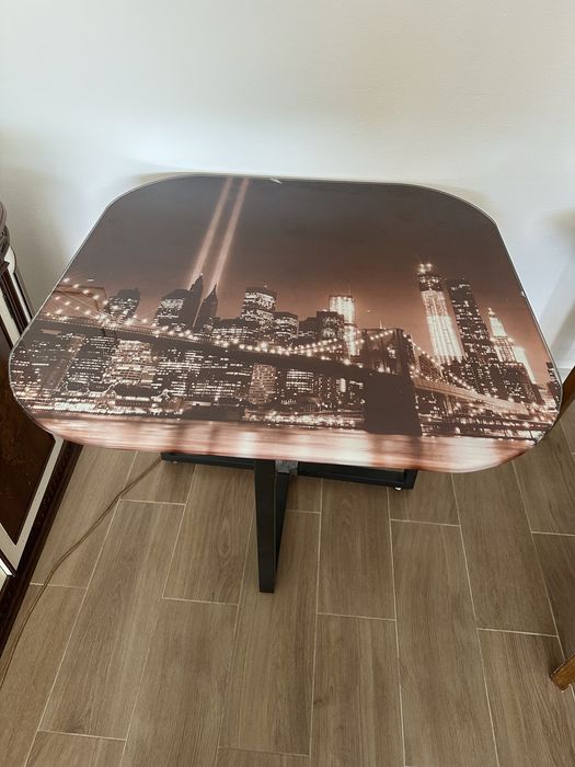 Mesa trabalhada.