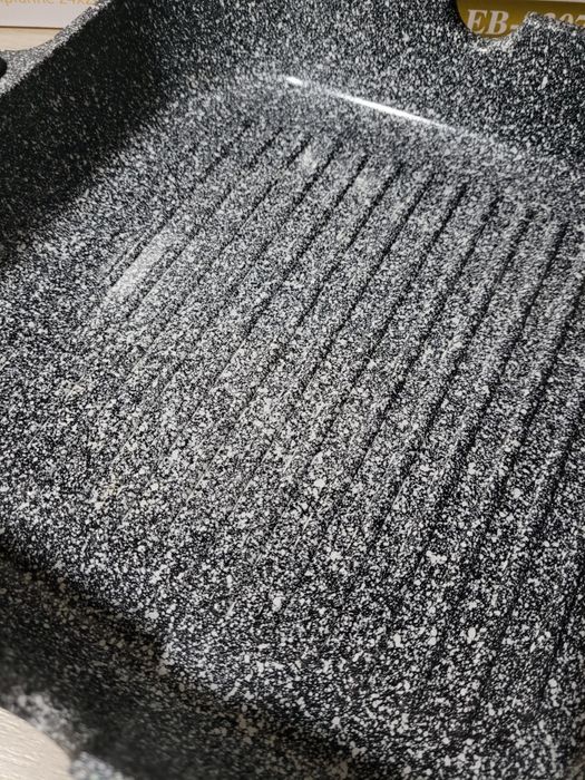 Гриль сковорода Edenberg 24 см