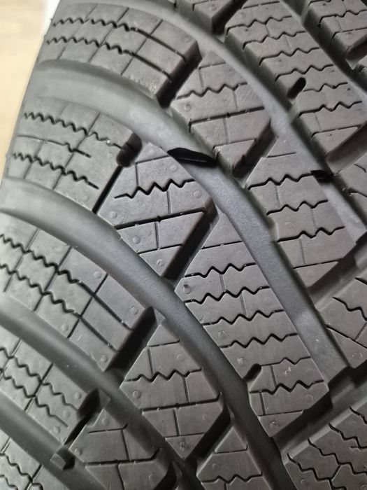 Шини 225/60/16, Hankook  - Стан нових,  (195)