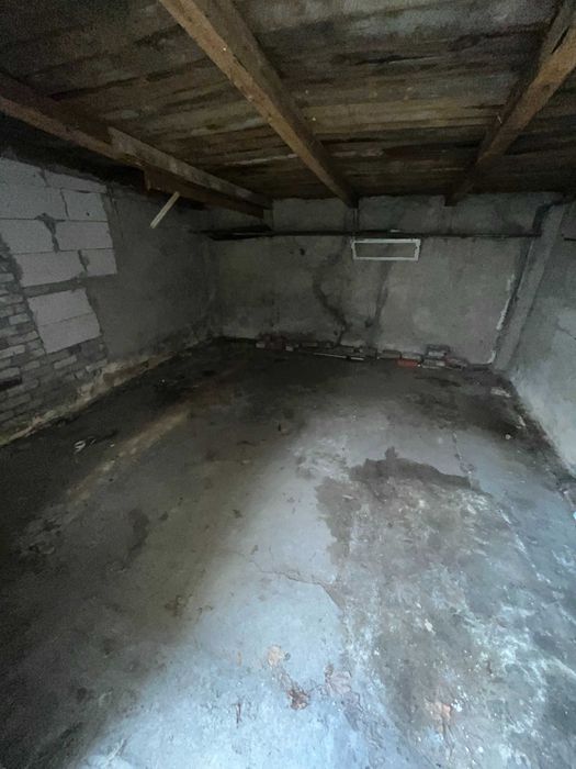 Garaż Białogard, ul. Grunwaldzka - wymiary 400cm na 420cm