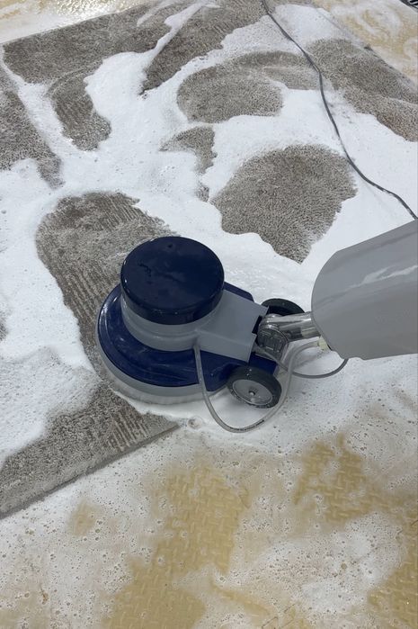 Хімчистка килимів Луцьк