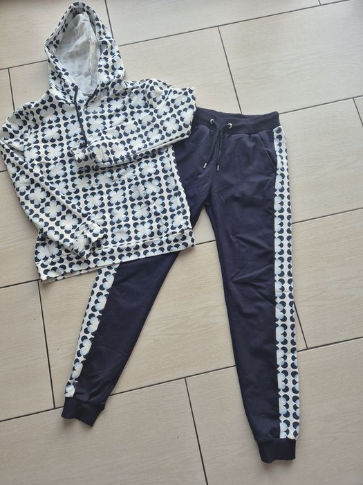 Dres dziewczęcy damski