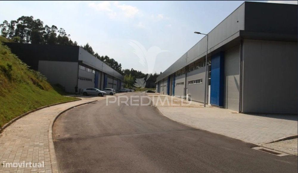 Armazém para Arrendamento em Azurém – Guimarães
