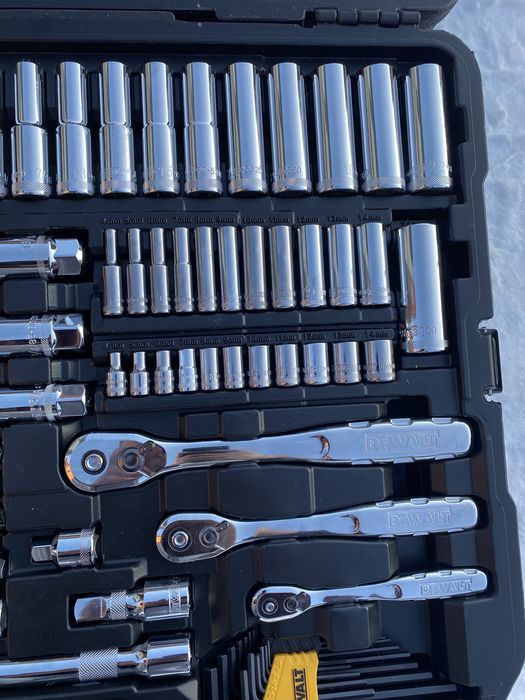 Набір ключів Dewalt