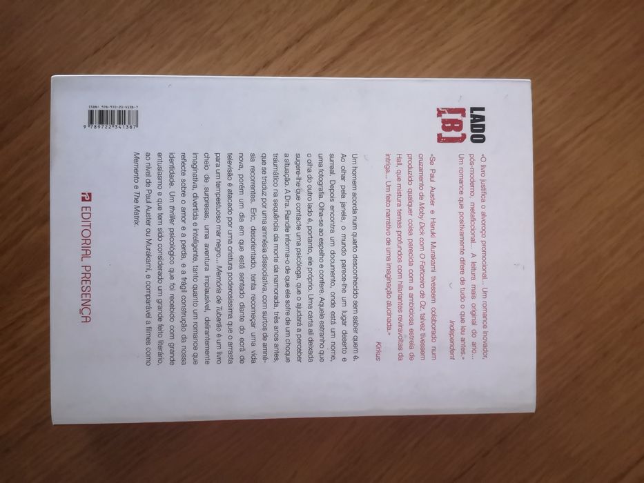 Livro Memória de Tubarão de Steven Hall