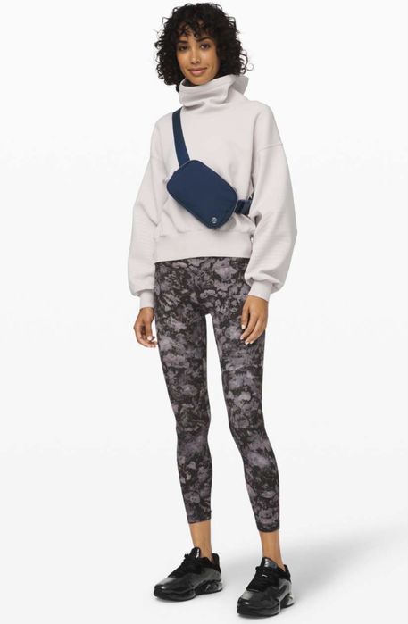 сумка lululemon.