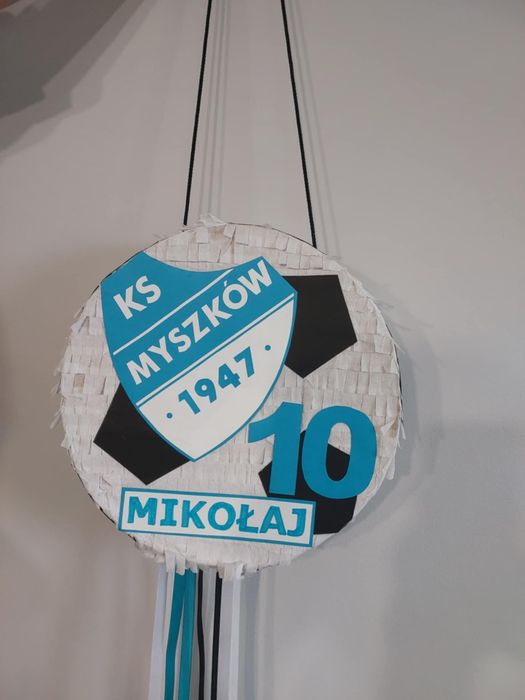 Piniata piłka z personalizacją