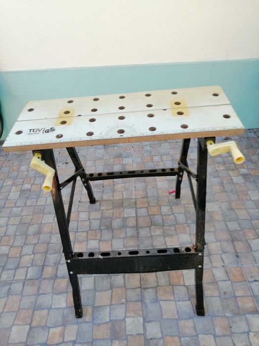 Articulated DIY Workbench64740406402435122