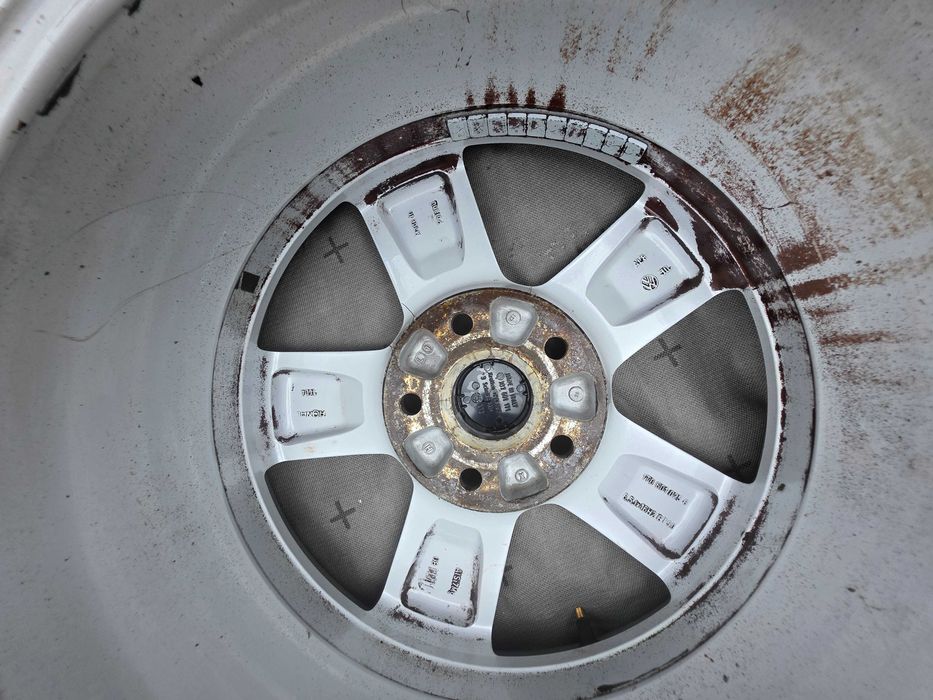 Felgi Vw 16'' ET50 6,5J 1T0.601.025.G