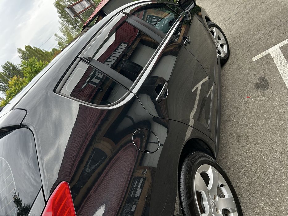 Продам Пежо 3008 1.6 HDI 2011