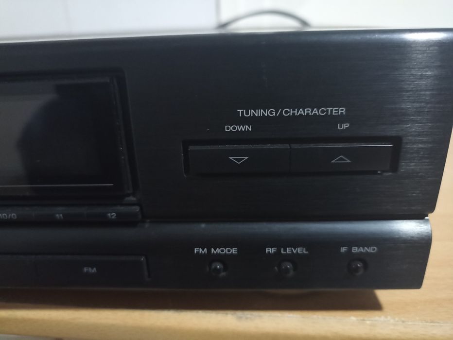 Sintonizador Aiwa XT 950