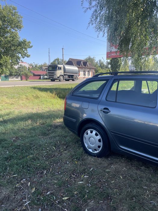 Продам машину 2500