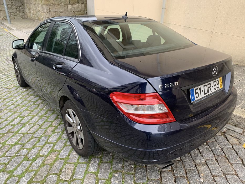 Mercedes-Benz C 220 CDI Classic – Nacional – Excelente Estado