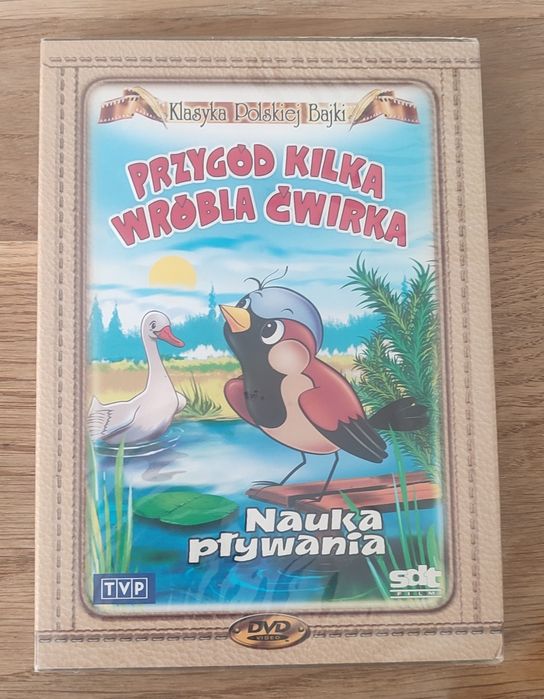 Przygód kilka wróbla cwirka Nauka pływania Folia